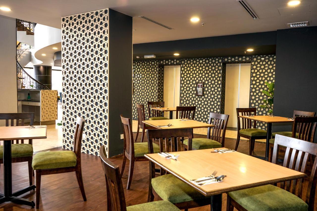 Shahzan Hotel Kuantan, Trademark Collection By Wyndham Exterior foto